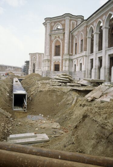 Restoration of Tsaritsyno Estate