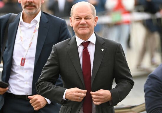 Czech Republic European Political Community Summit Participants Arrival