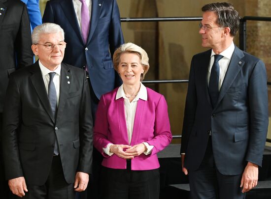 Czech Republic European Political Community Summit