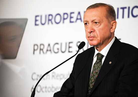 Czech Republic European Political Community Summit