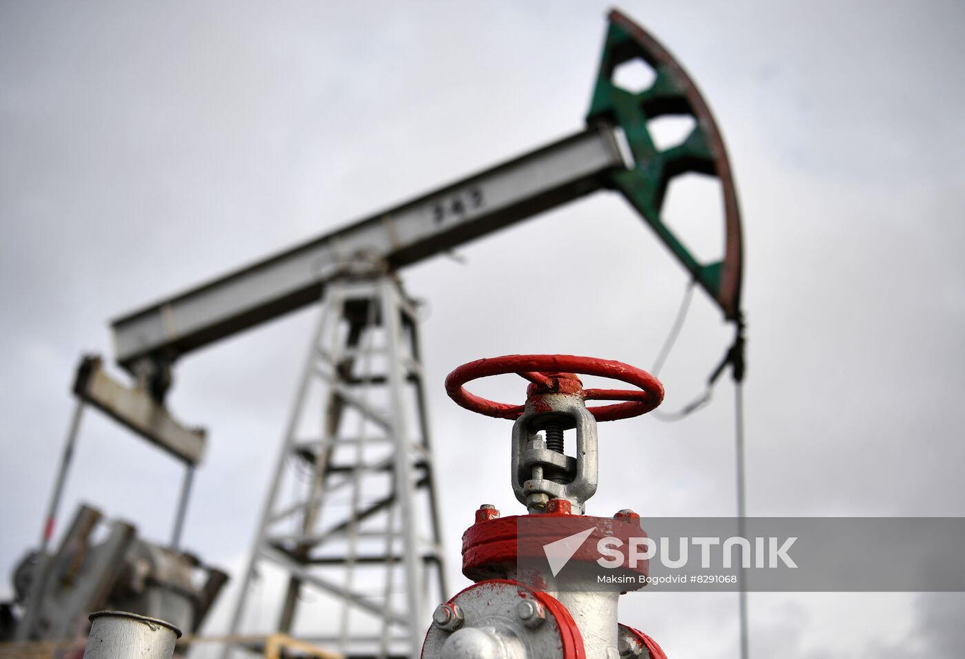 Russia Oil