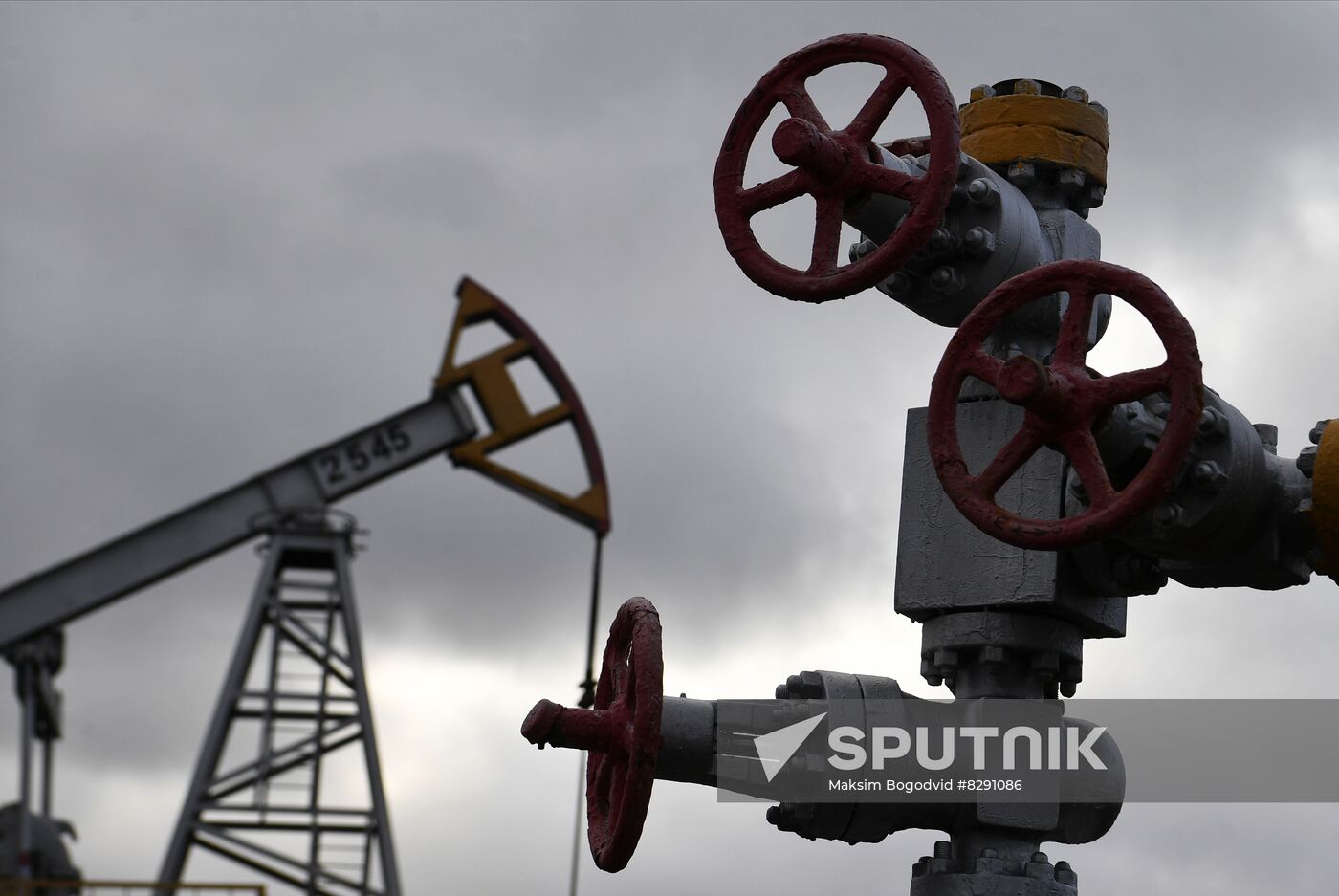 Russia Oil