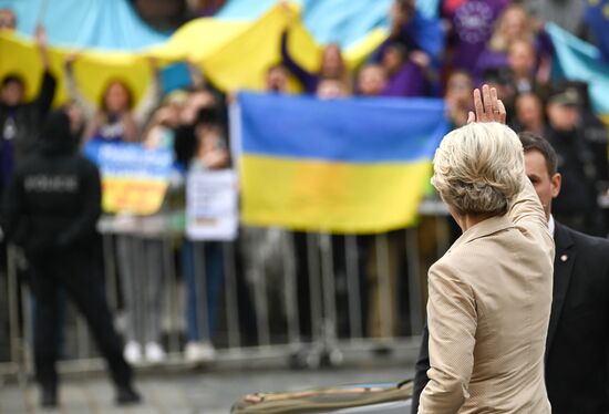 Czech Republic European Political Community Summit Arrival