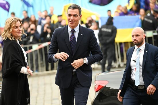 Czech Republic European Political Community Summit Arrival