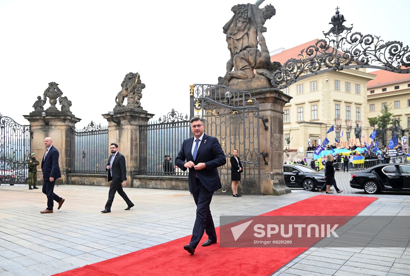 Czech Republic European Political Community Summit Arrival