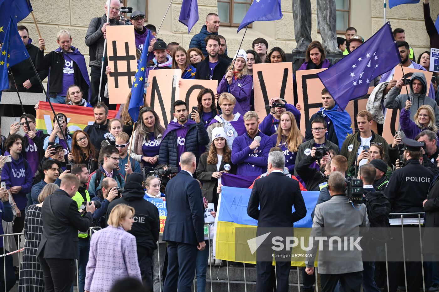 Czech Republic European Political Community Summit Arrival