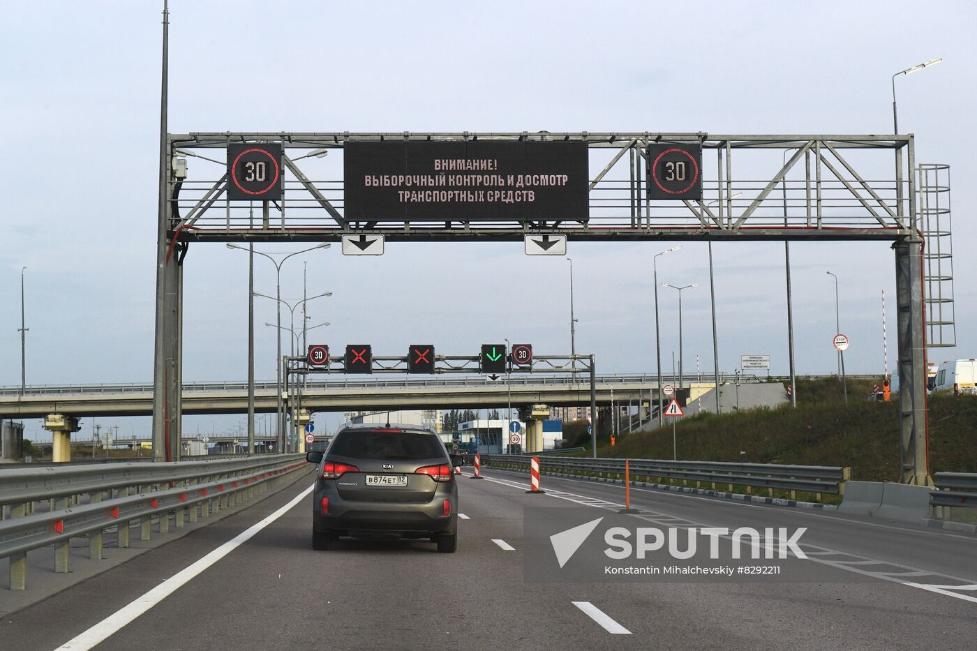 Russia Crimean Bridge Accident Traffic