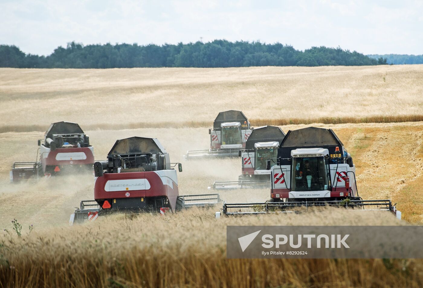 Rostselmash farming machinery harvesting crops