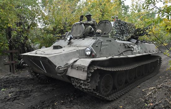 Russia Ukraine Military Operation Mechanized Troops