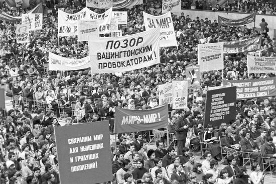 Peace March of Soviet Youth