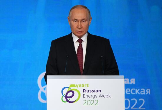 Russia Putin Energy Week Forum