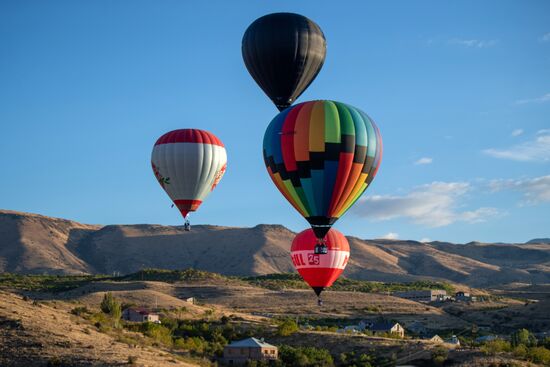 Armenia Balloon Festival