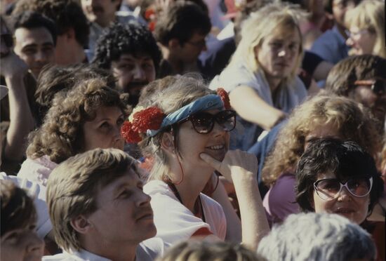 Soviet-American march For Peace and Nuclear Disarmament