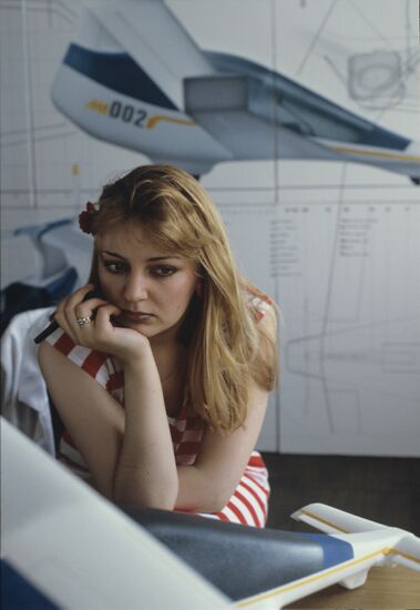 Graduate of Moscow Stroganov Industrial and Applied Arts School