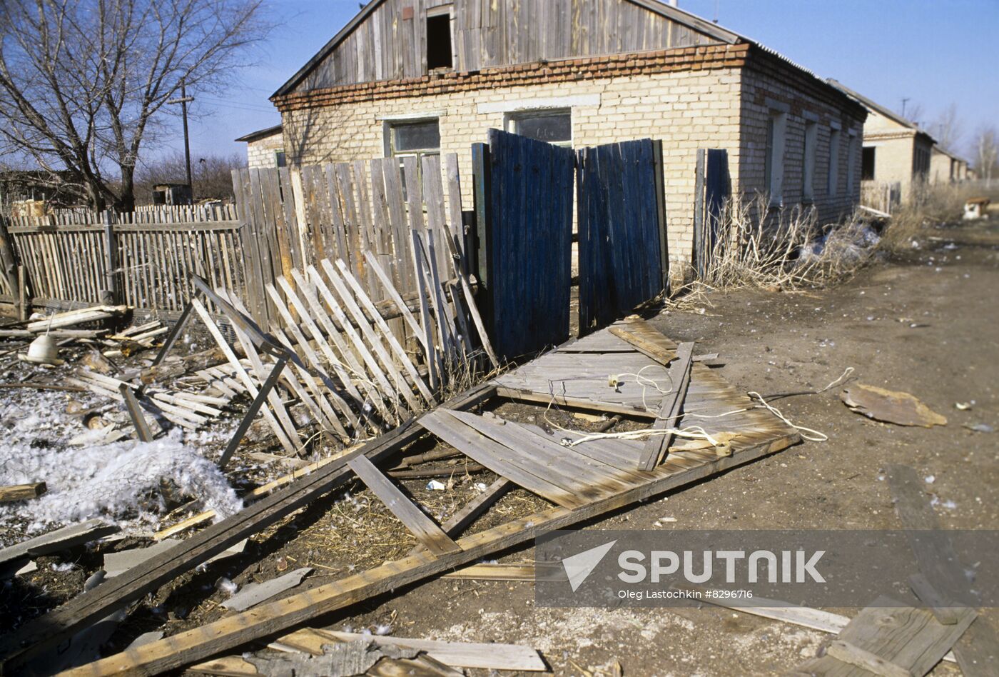 Evacuation from Muzhichya Pavlovka near Orenburg