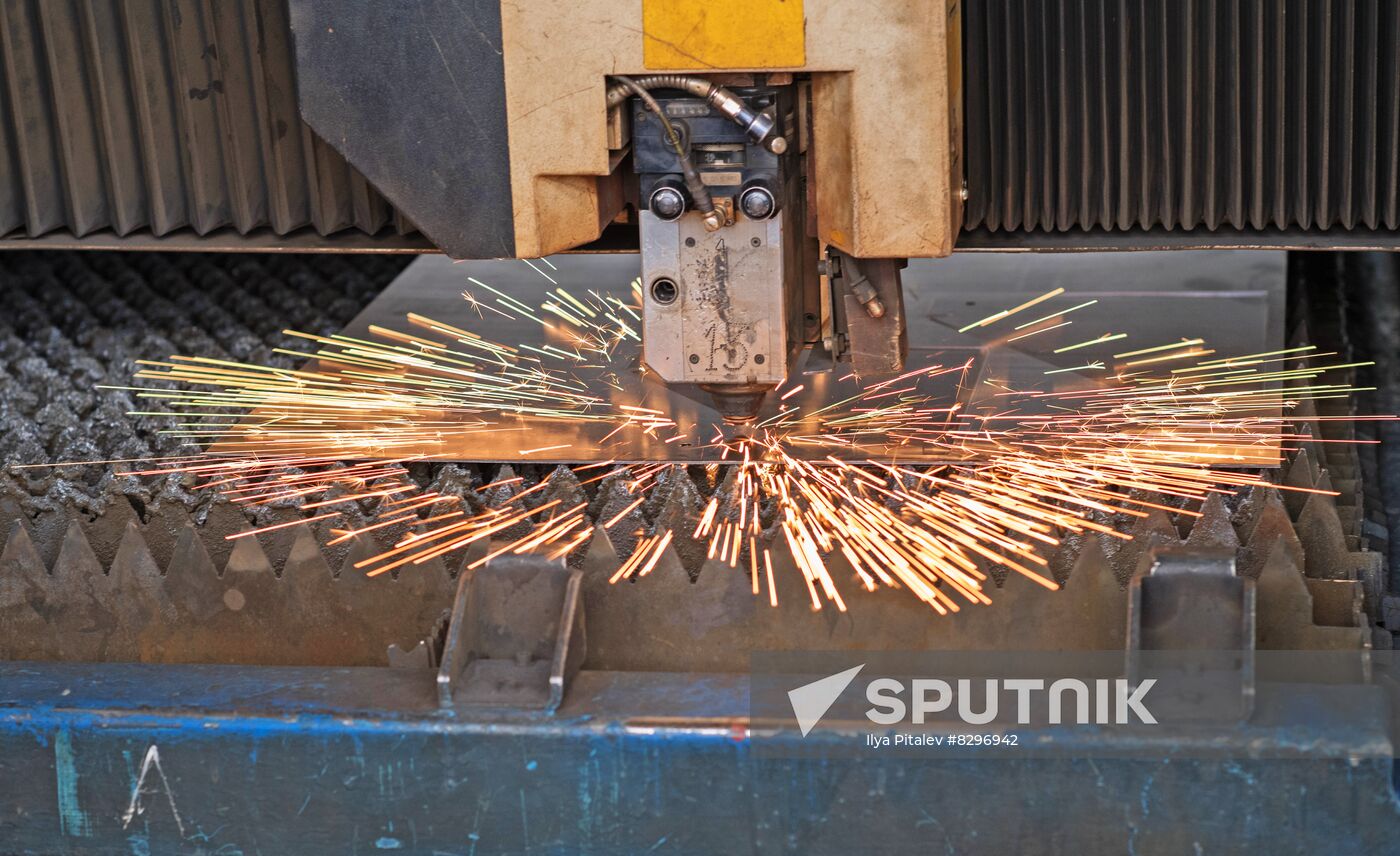 Laser unit cuts up metal sections at corporate production site