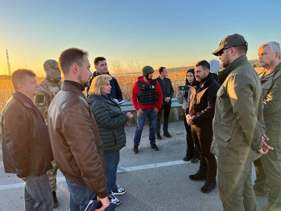 Russia Ukraine Military Operation Prisoners Exchange