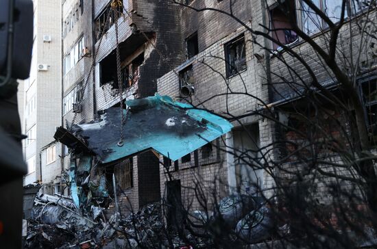 Russia Plane Crash Debris Removal