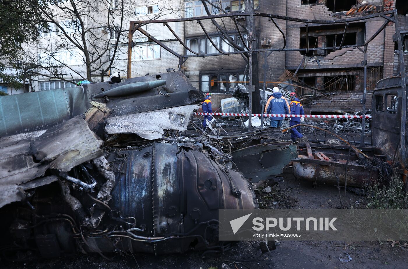 Russia Plane Crash Debris Removal