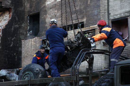 Russia Plane Crash Debris Removal
