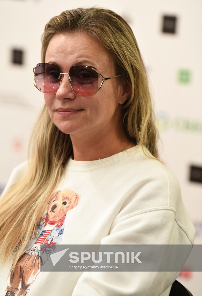 Opening exhibition marking anniversary of Mark Zakharov's Lenkom Theater