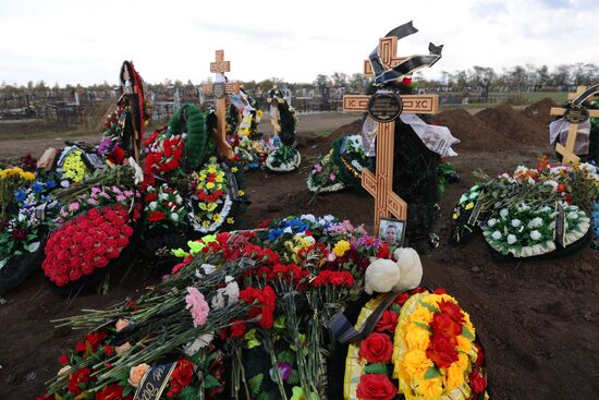 Russia Plane Crash Victims Mourning