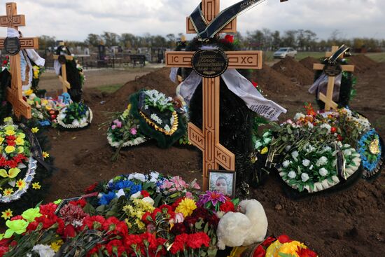 Russia Plane Crash Victims Mourning