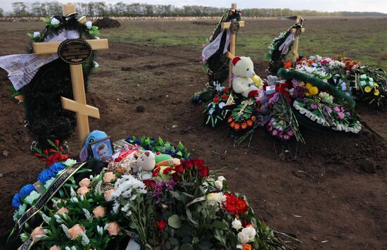 Russia Plane Crash Victims Mourning