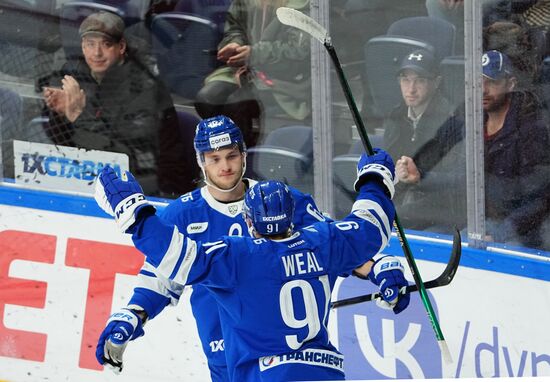 Russia Ice Hockey Kontinental League Dynamo - Lokomotiv