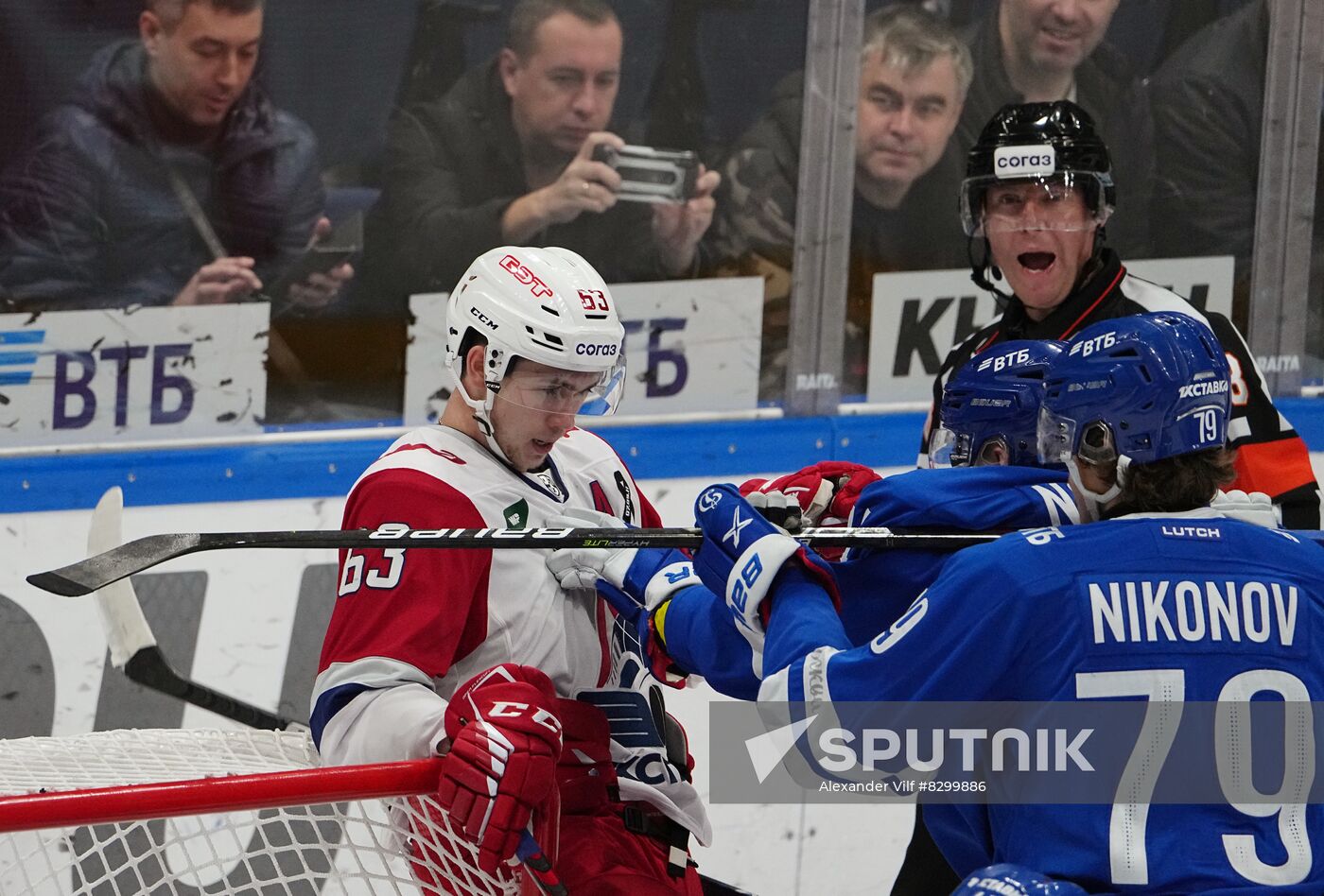 Russia Ice Hockey Kontinental League Dynamo - Lokomotiv