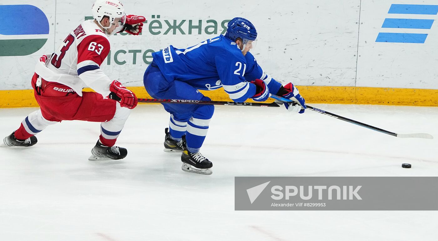 Russia Ice Hockey Kontinental League Dynamo - Lokomotiv