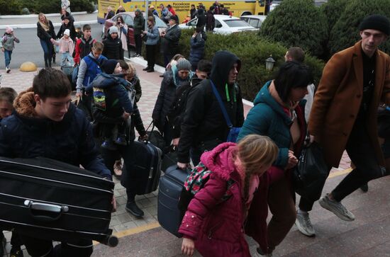 Russia Ukraine Military Operation Evacuees