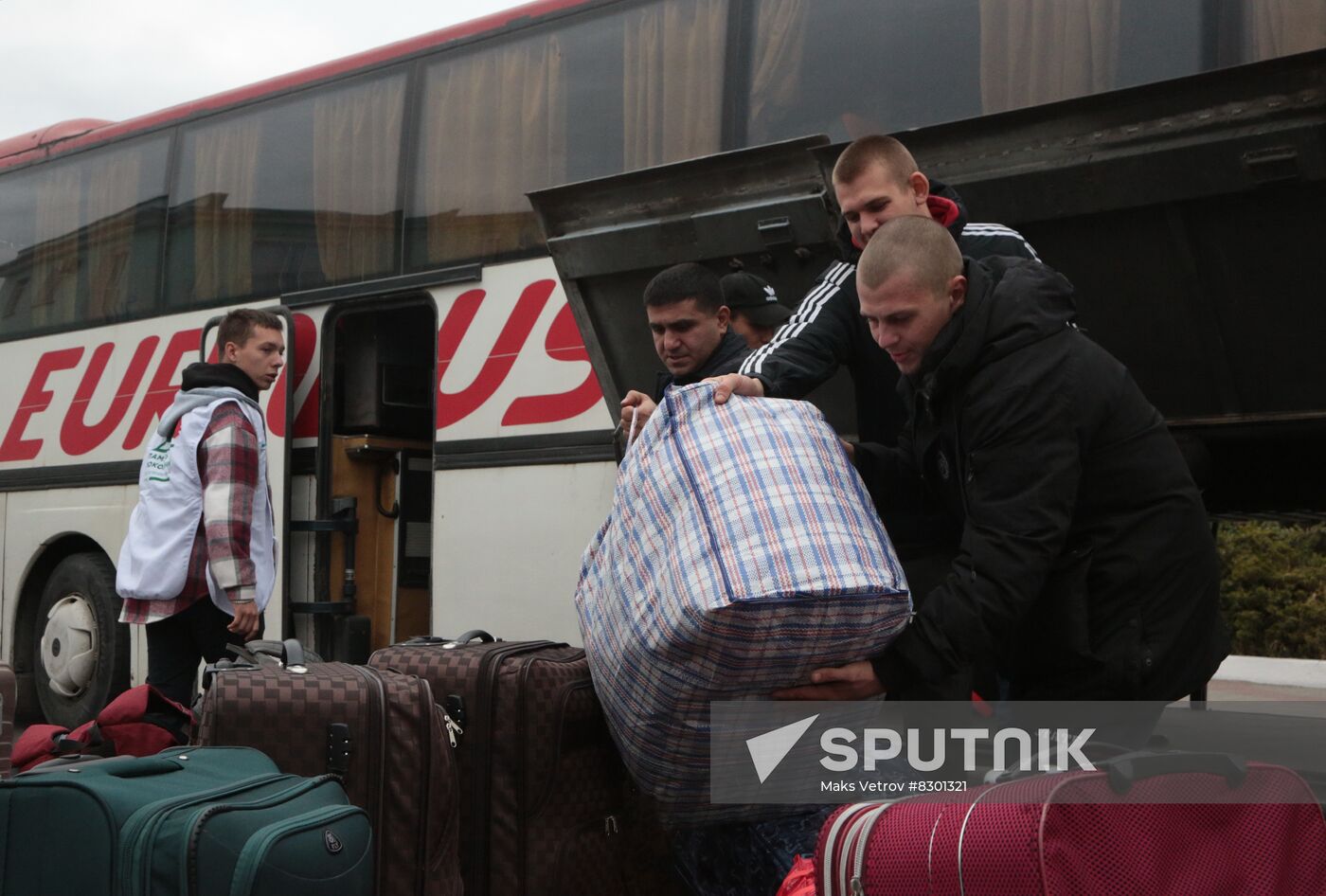 Russia Ukraine Military Operation Evacuees