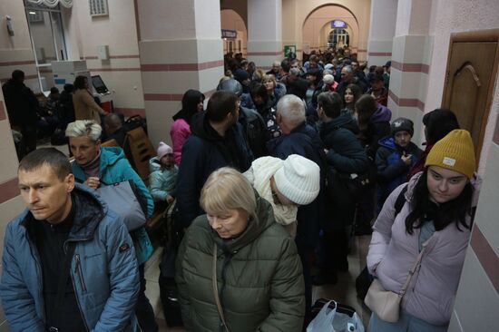 Russia Ukraine Military Operation Evacuees