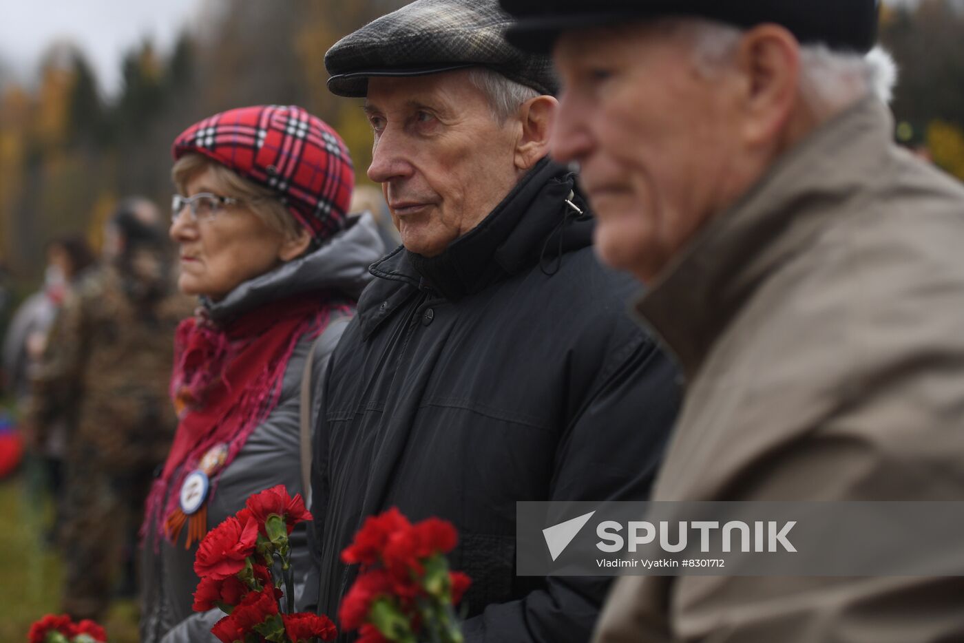 Russia WWII Soviet Soldiers Reburial