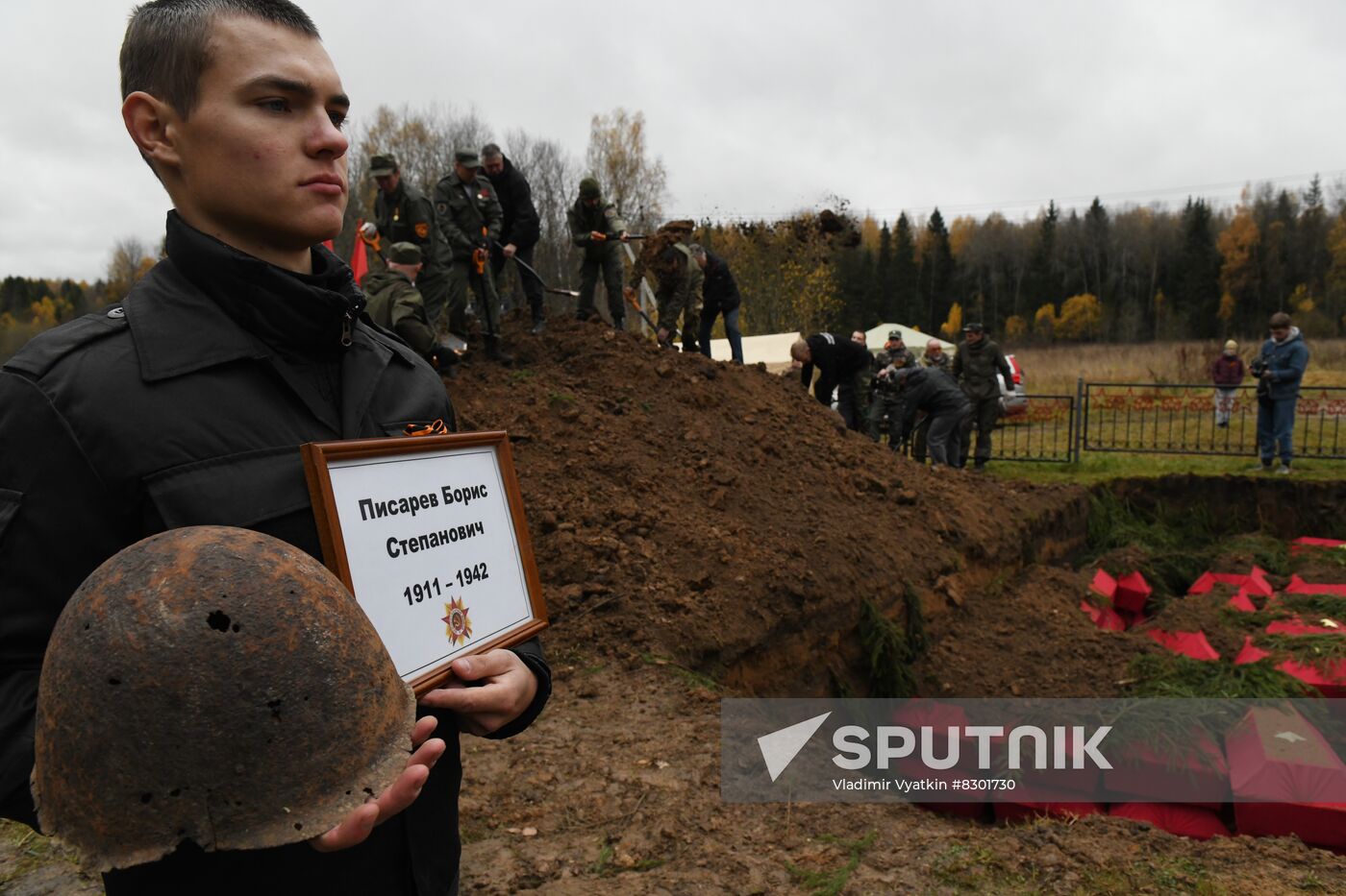 Russia WWII Soviet Soldiers Reburial