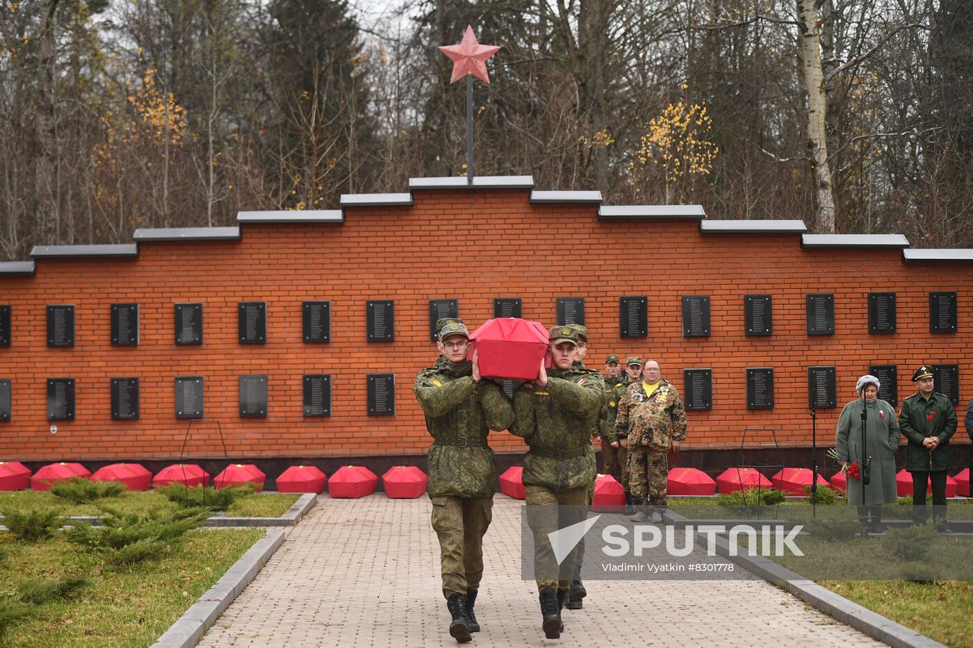 Russia WWII Soviet Soldiers Reburial