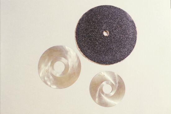 Processing amber