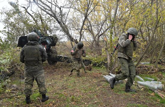 Russia Ukraine Military Operation Artillery Unit