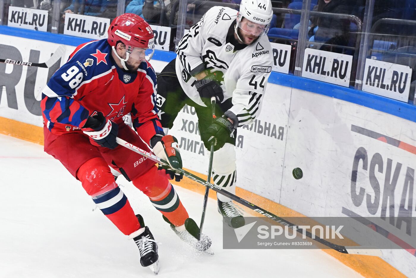 Russia Ice Hockey Kontinental League CSKA - Traktor
