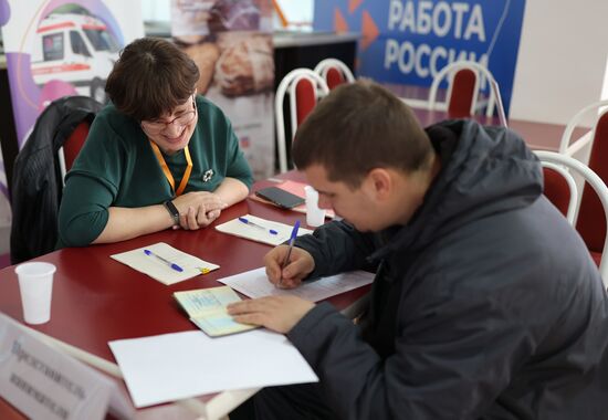 Russia Ukraine Military Operation Evacuees