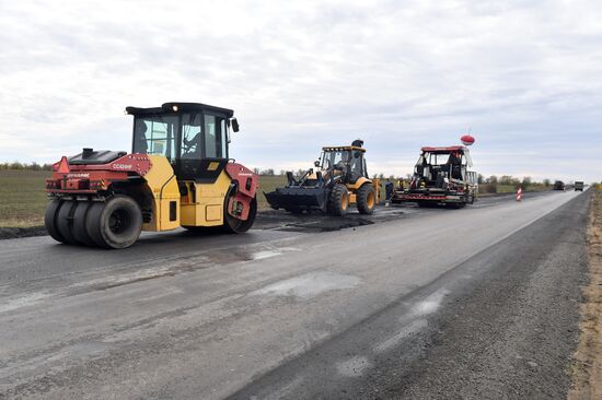 Russia Ukraine Military Operation Road Construction