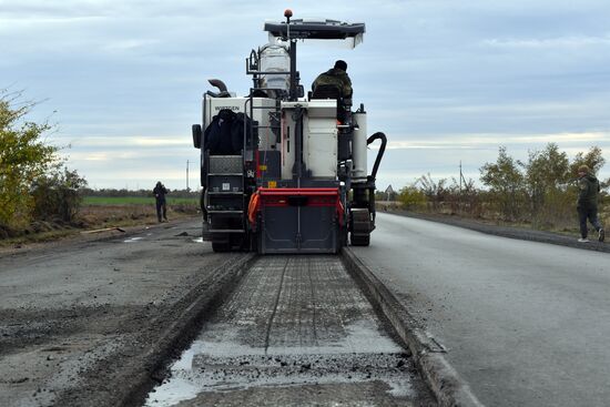 Russia Ukraine Military Operation Road Construction
