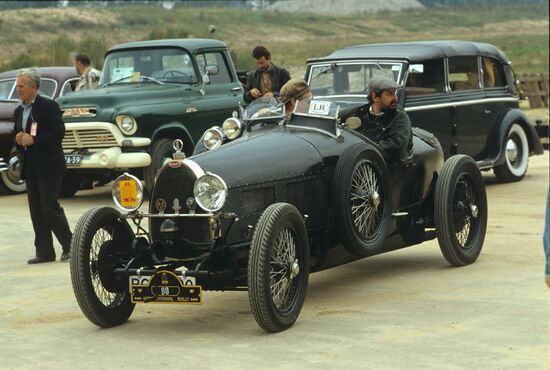 International rally of vintage cars and motorcycles in Riga