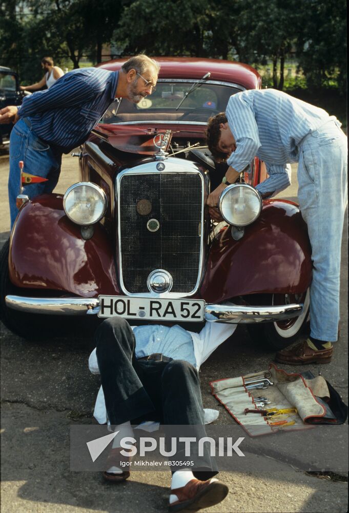 International rally of vintage cars and motorcycles in Riga