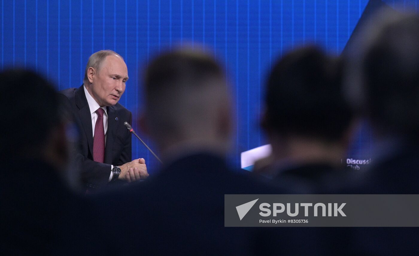 Russia Putin Valdai Discussion Club