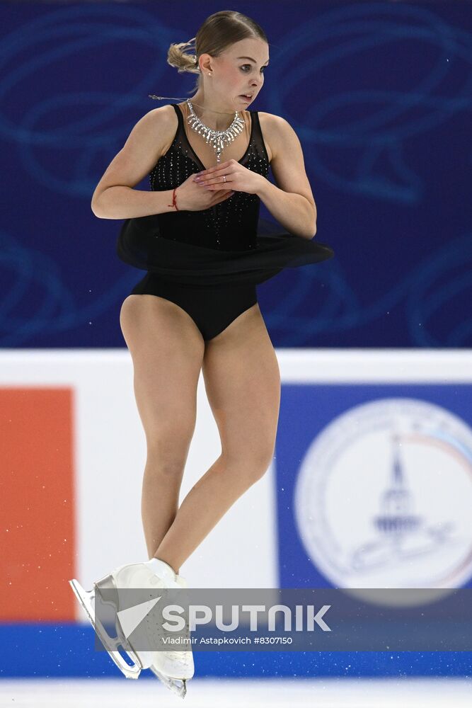 Alexandra Trusova competes in women's free program during the "Grand Prix of Russia - Velvet Season" event, the 2nd stage of Russian Figure Skating Cup, at the Iceberg Ice Sports Palace in Sochi, Russia. Location: Russia, Sochi. Author: Vladimir Astapkovich/Sputnik. Russia Figure Skating Grand Prix Women