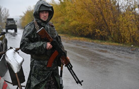 Ukraine Russia Military Operation LPR Militia