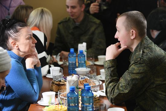 Russia Ukraine Military Operation POW Exchange