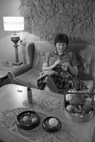 Lace-maker Svetlana Kuznetsova
